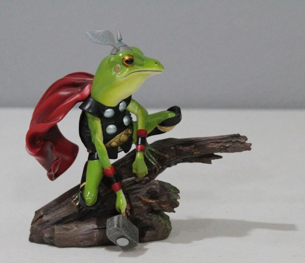 thor frog diorama